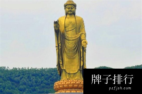 世界十大佛像 我国中原大佛最高，卧佛寺卧佛无人不知