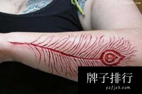 世界十大禁忌纹身：割肉纹身看着都疼